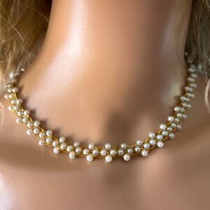 Napier PAT.1.714./93 Vintage 1970’s Elegant Faux Pearl Gold Color Short Necklace